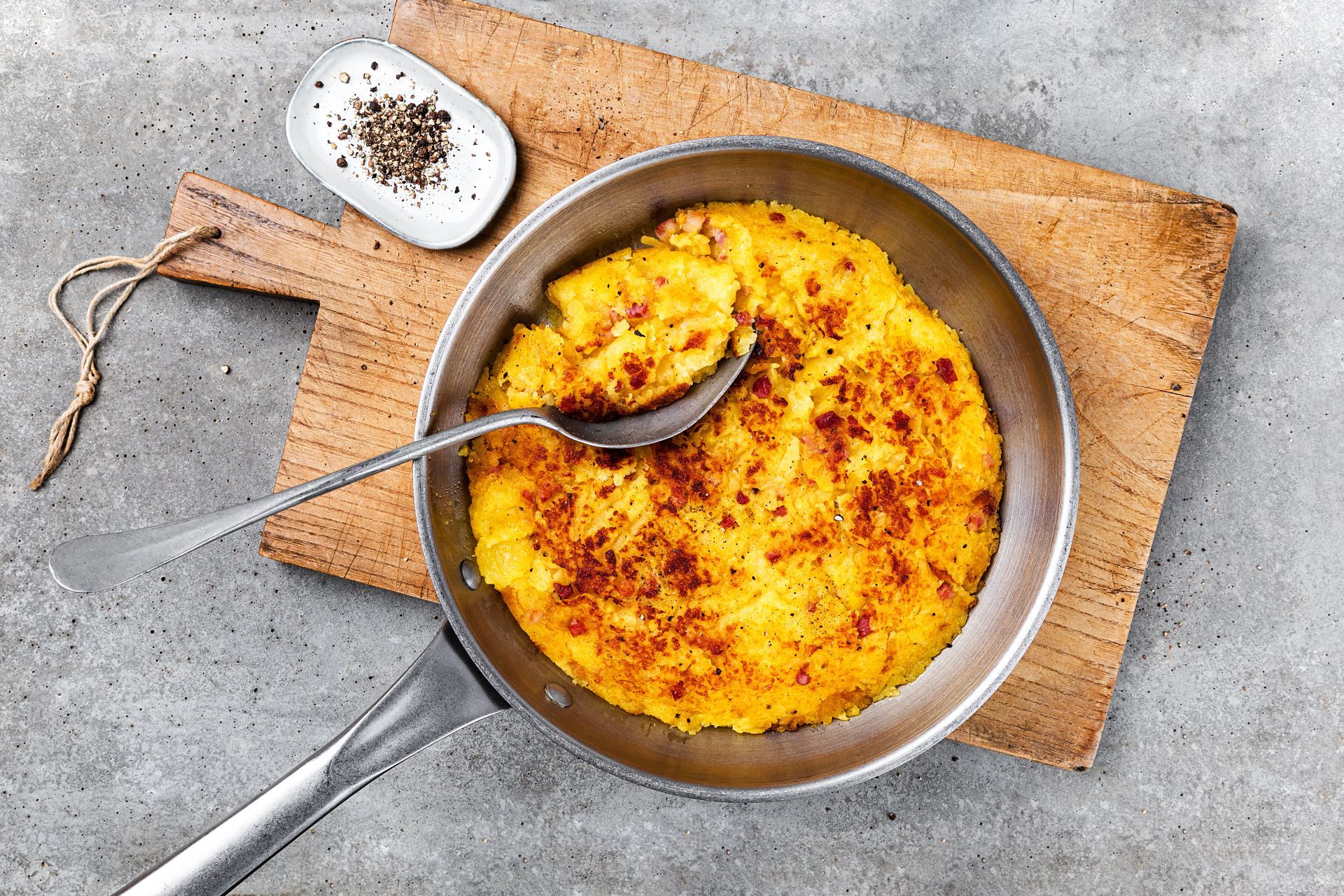 Die Rösti, eine Art Kartoffelfladen.